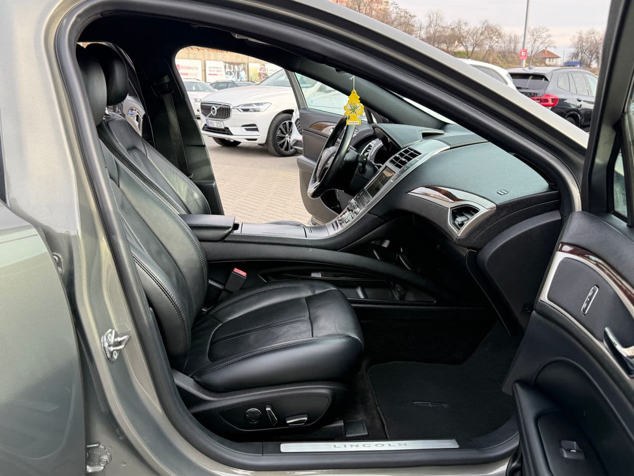 2017 Lincoln MKZ — Miniatură 14