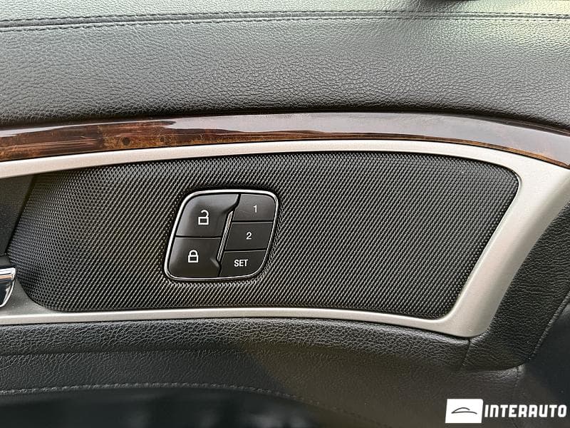 2017 Lincoln MKZ — Miniatură 19