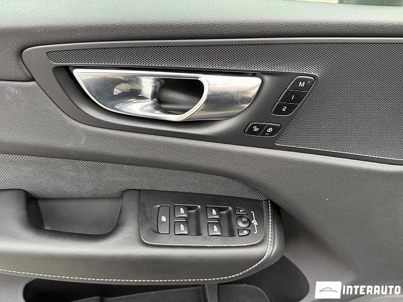 Volvo XC 60 2022 — Миниатюра 19