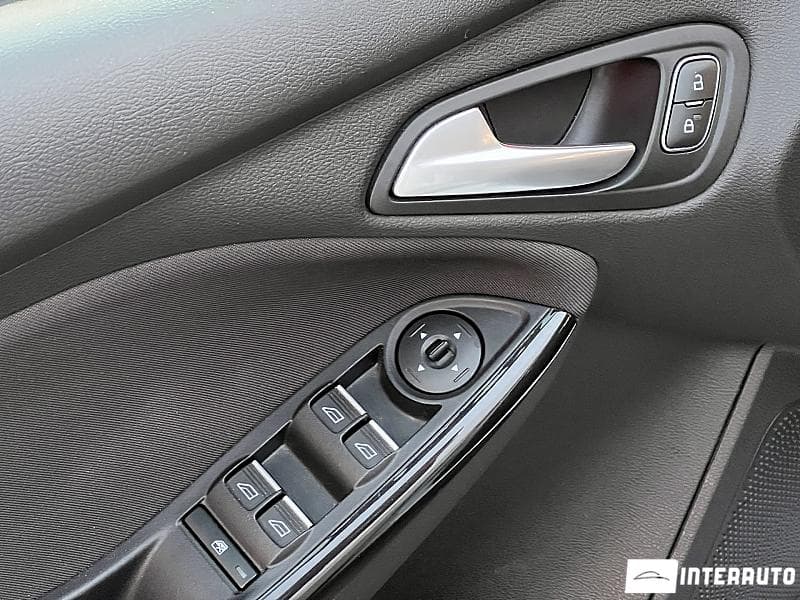 2018 Ford Focus — Miniatură 19