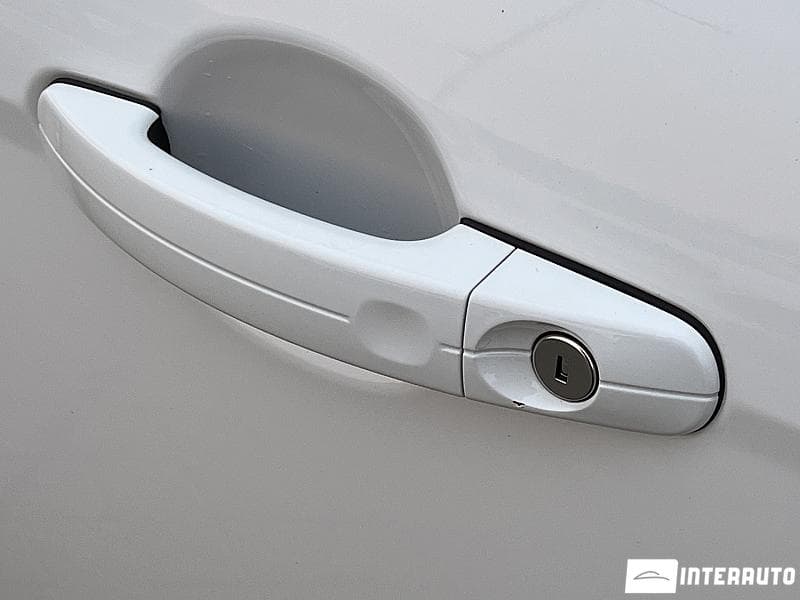 2018 Ford Focus — Miniatură 17