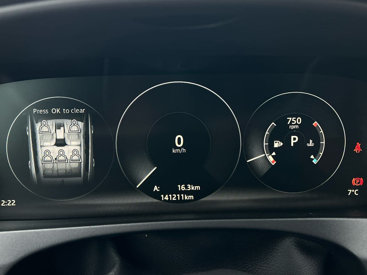 2016 Jaguar F-Pace — Miniatură 13