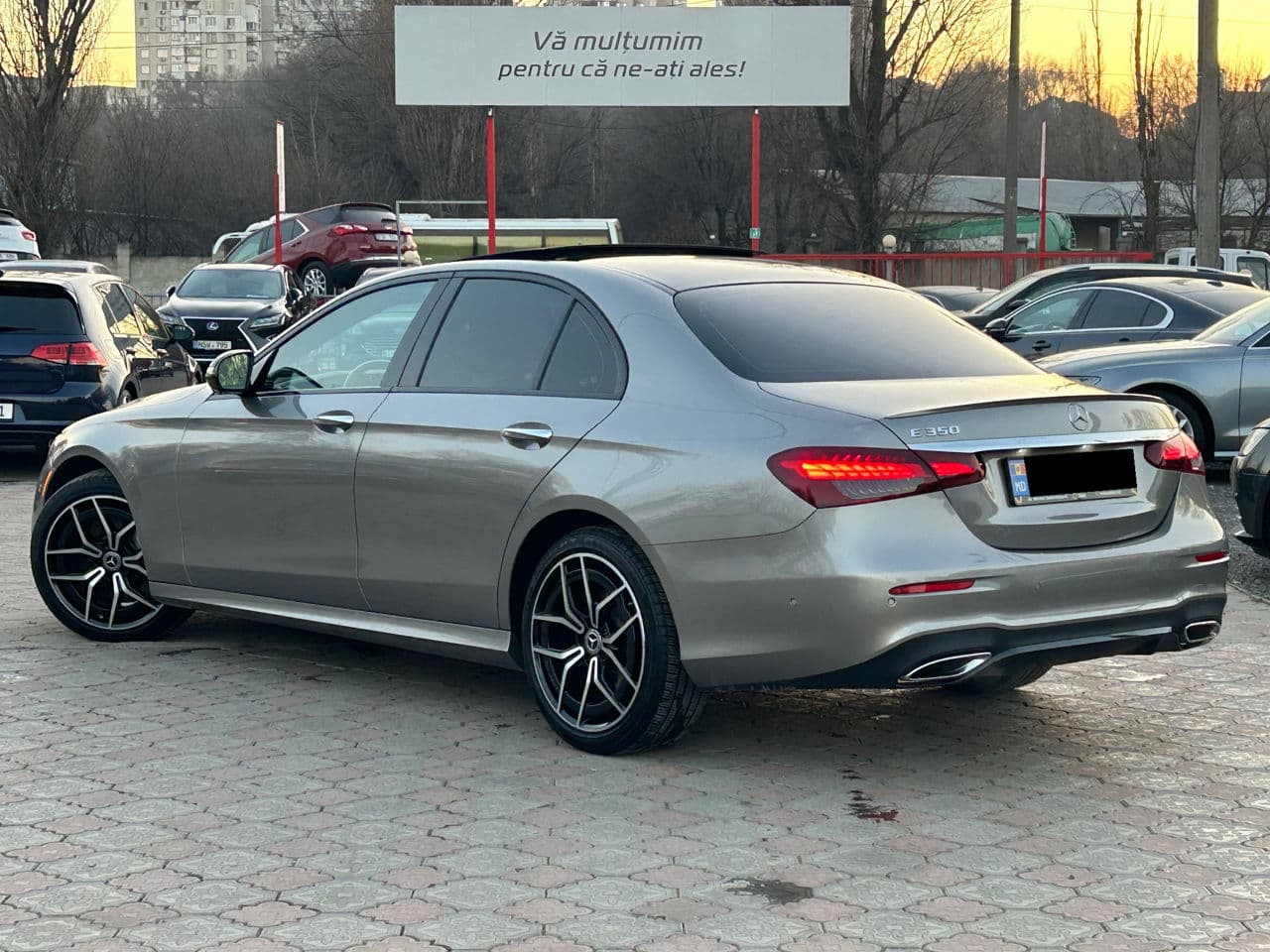 2023 Mercedes E 350 — Miniatură 2