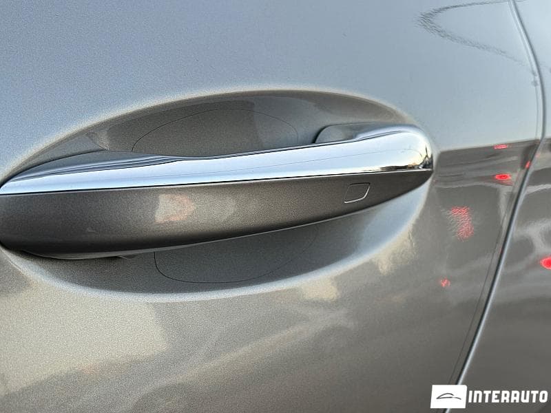 2023 Mercedes E 350 — Miniatură 5