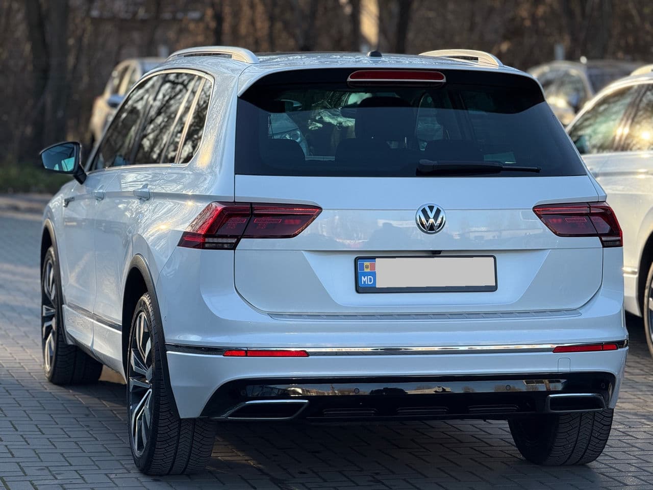 2017 Volkswagen Tiguan — Miniatură 4