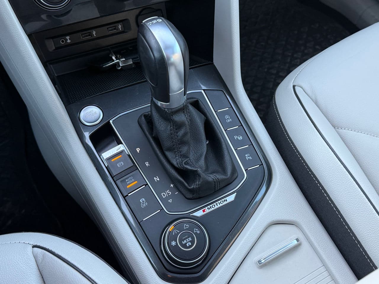 2017 Volkswagen Tiguan — Miniatură 17