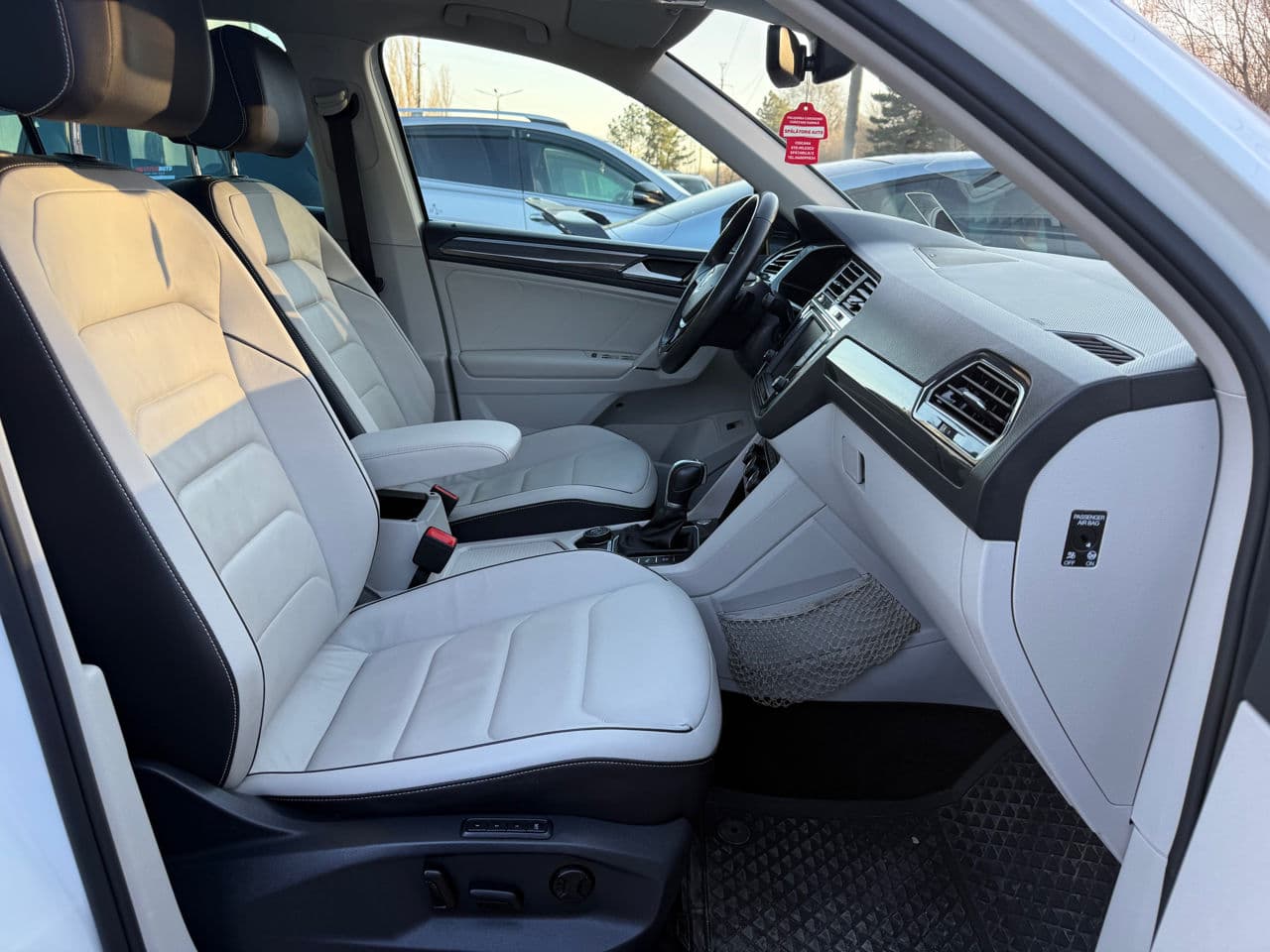 2017 Volkswagen Tiguan — Miniatură 18
