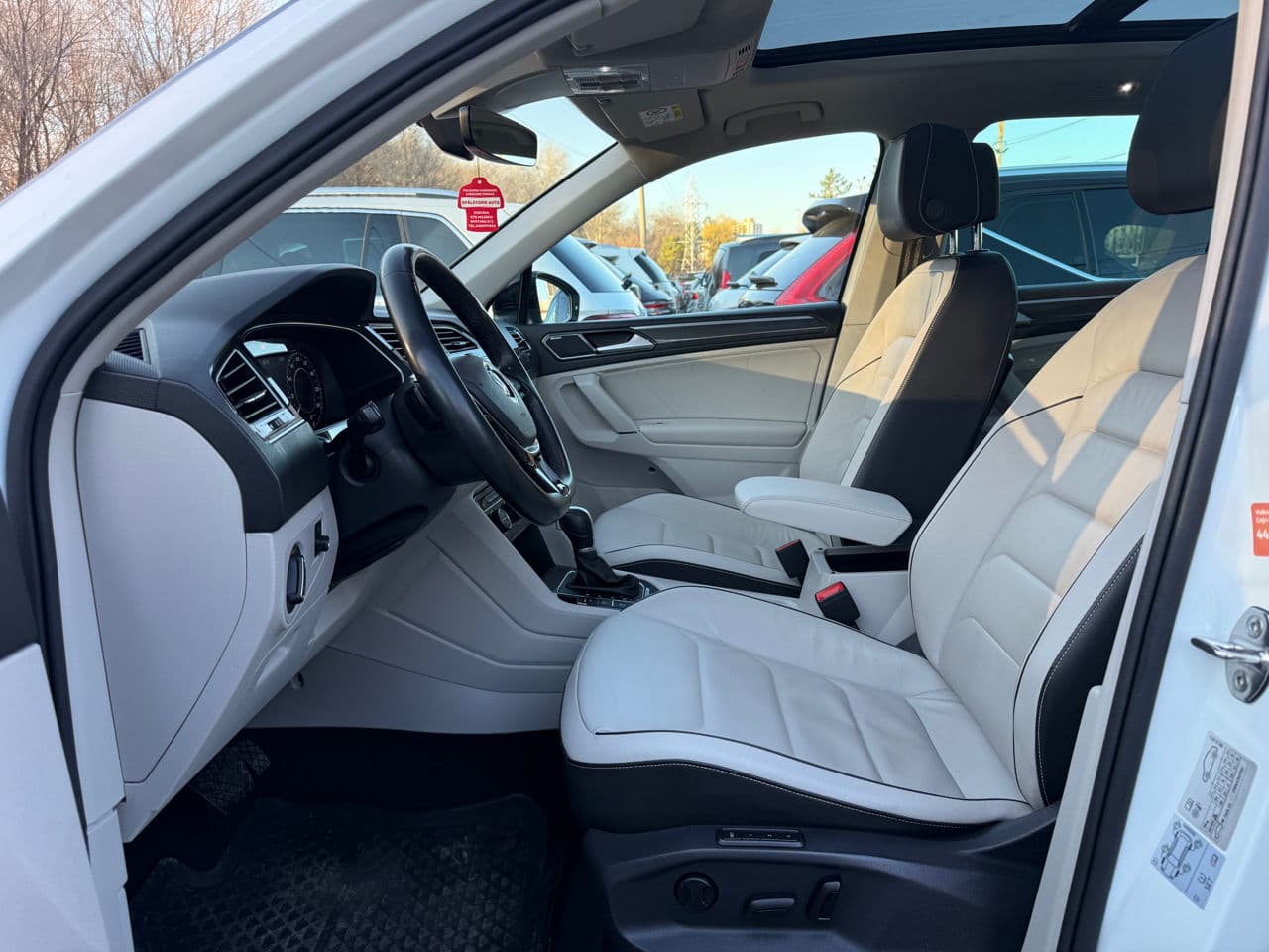 2017 Volkswagen Tiguan — Miniatură 6