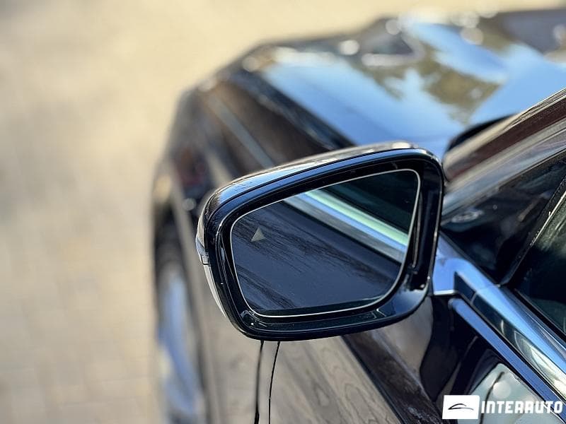 2019 BMW 745e — Miniatură 7