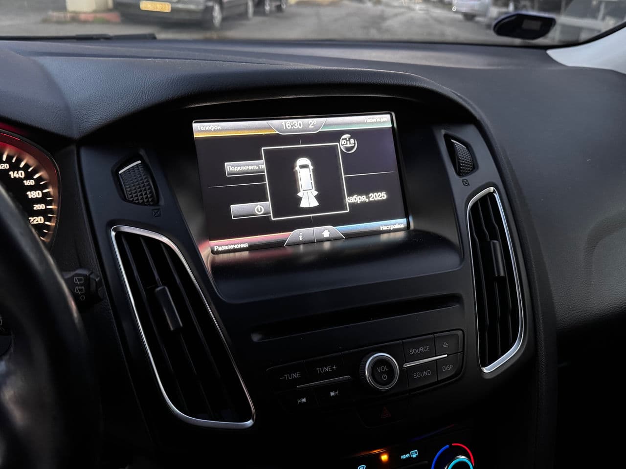 2015 Ford Focus — Miniatură 11