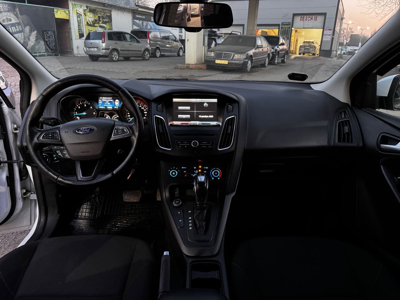 2015 Ford Focus — Miniatură 8