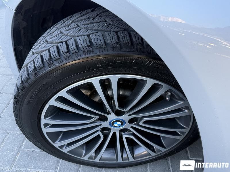 2017 BMW 530e — Miniatură 20