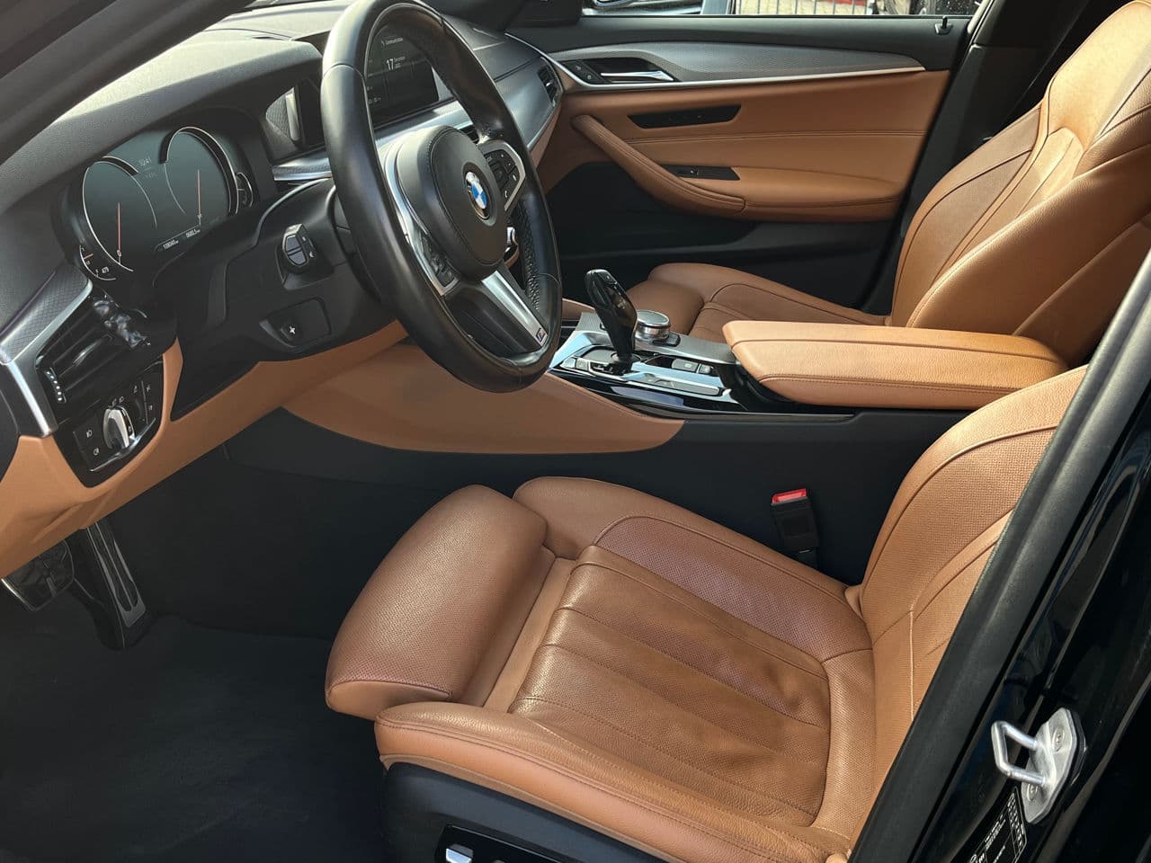 2017 BMW 530 — Miniatură 6