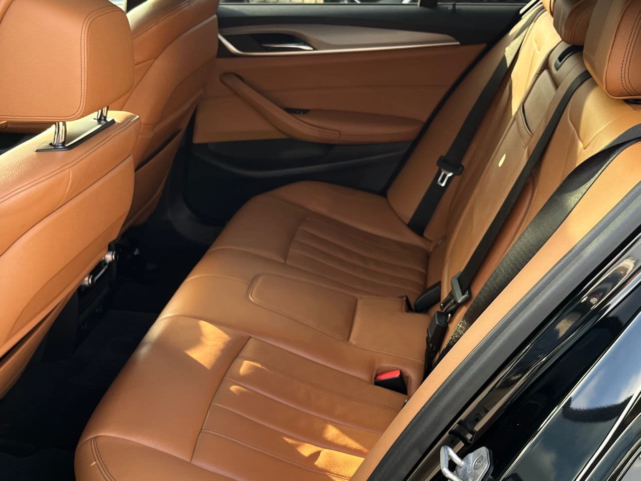 2017 BMW 530 — Miniatură 20
