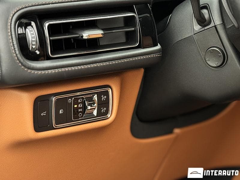 2020 Lincoln Aviator — Miniatură 12