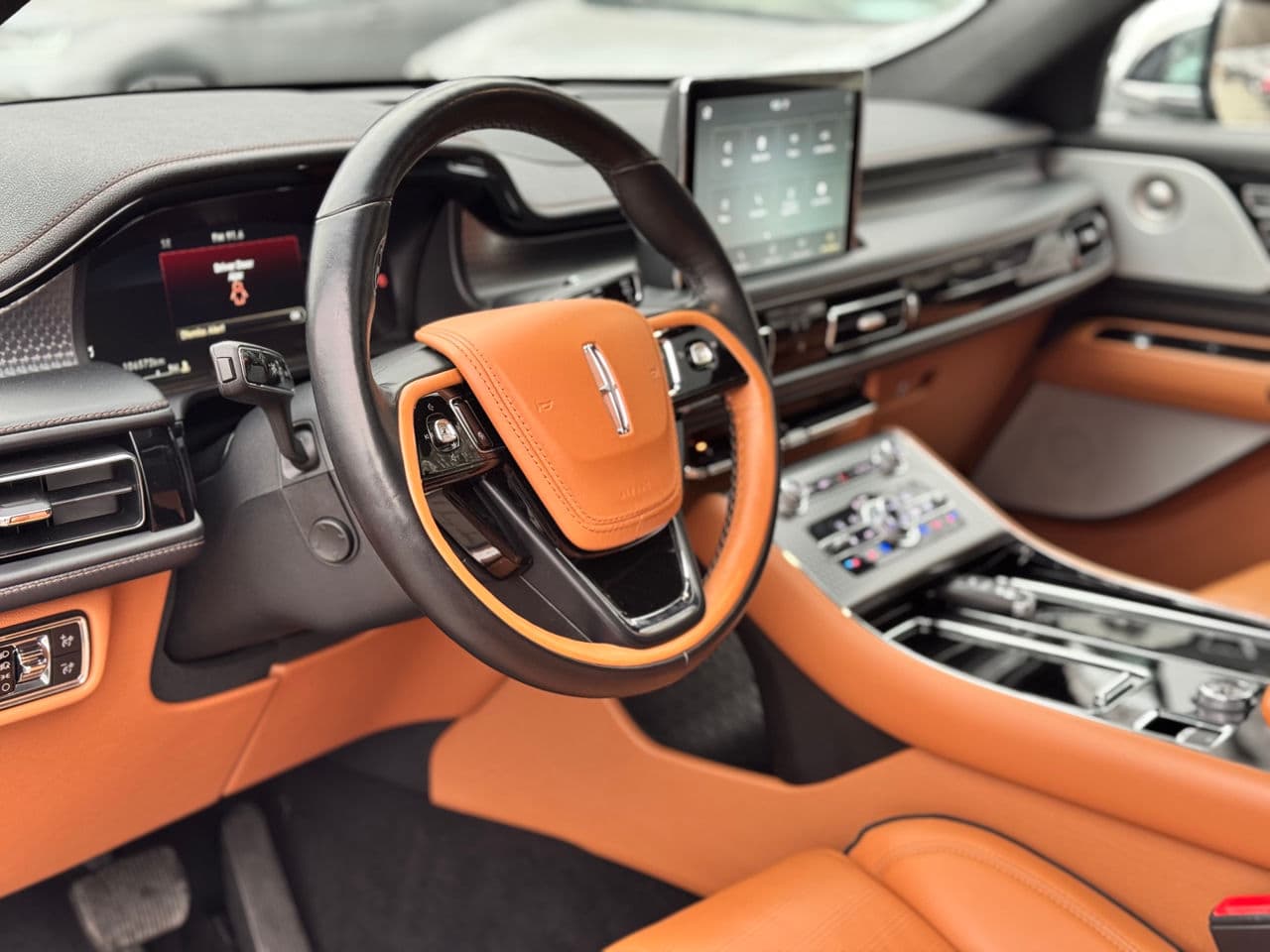 2020 Lincoln Aviator — Miniatură 11