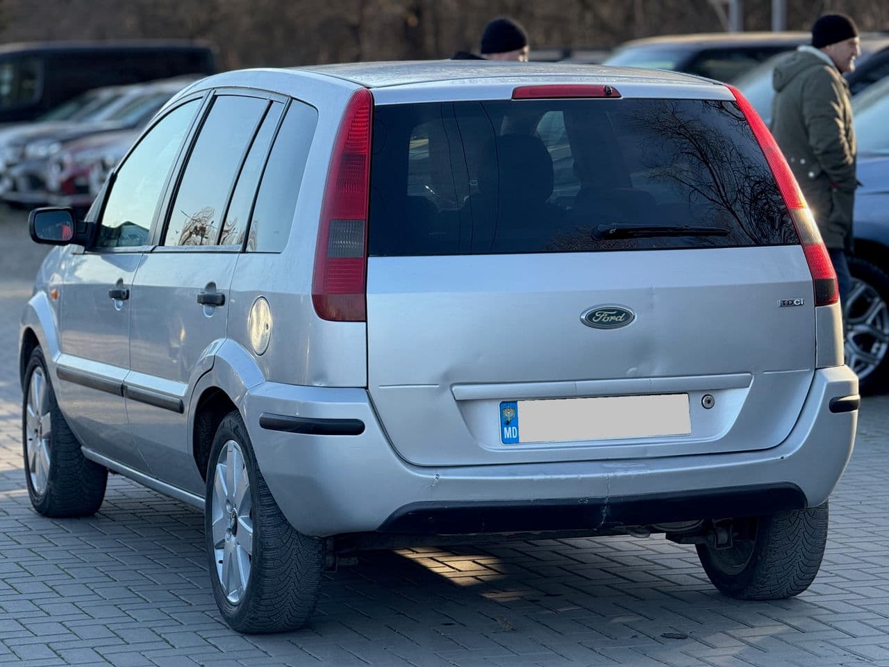 2004 Ford Fusion — Miniatură 4
