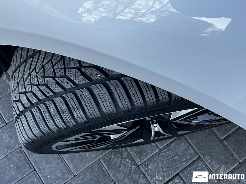 BMW 520 2023 — Миниатюра 24