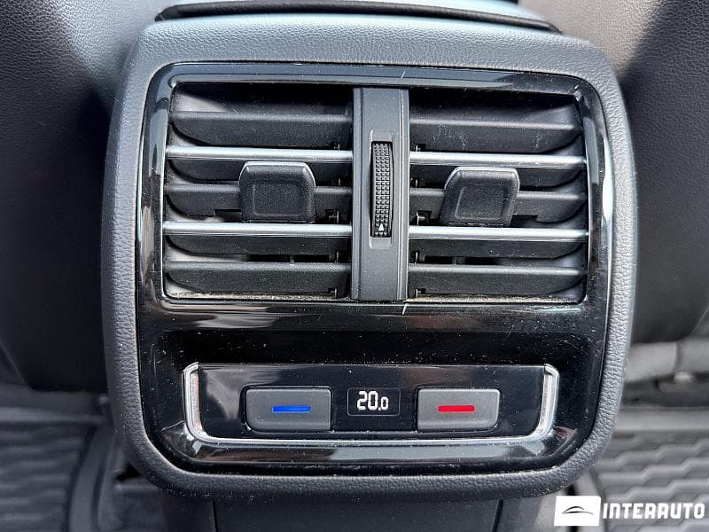2018 Volkswagen Passat — Miniatură 18