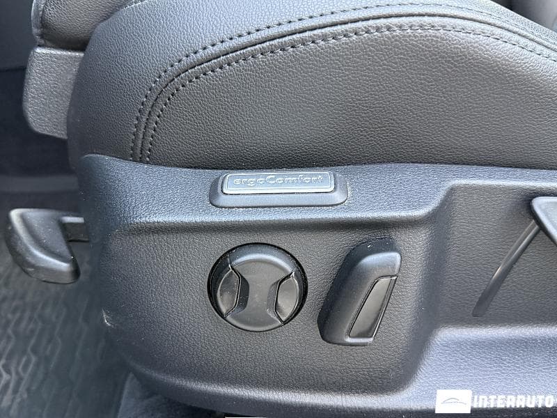 2018 Volkswagen Passat — Miniatură 17