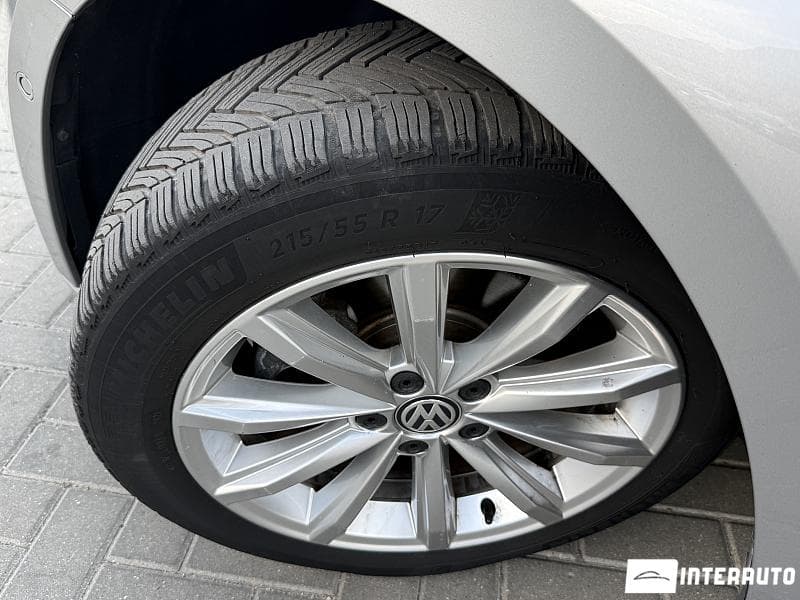 2018 Volkswagen Passat — Miniatură 22