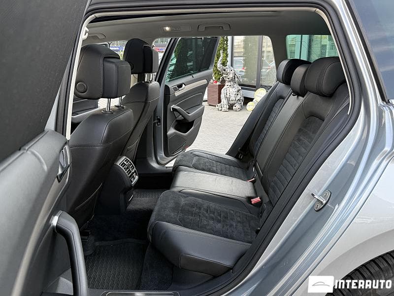 2018 Volkswagen Passat — Miniatură 20