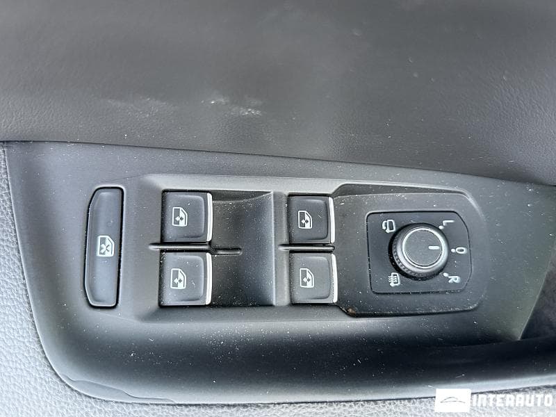 2018 Volkswagen Passat — Miniatură 15