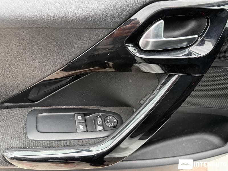 2019 Peugeot 208 — Miniatură 6