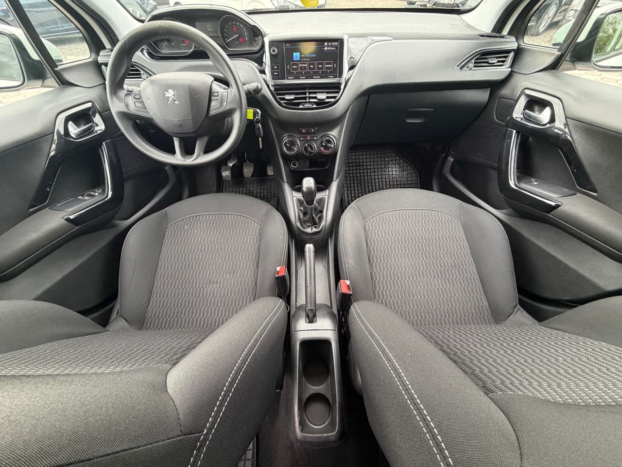 2019 Peugeot 208 — Miniatură 8