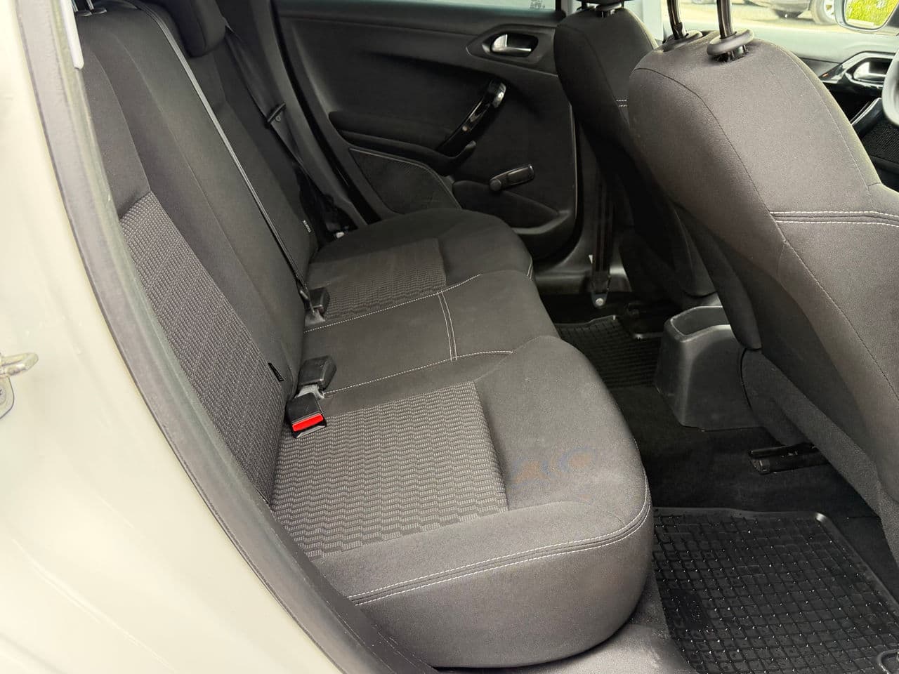 2019 Peugeot 208 — Miniatură 16
