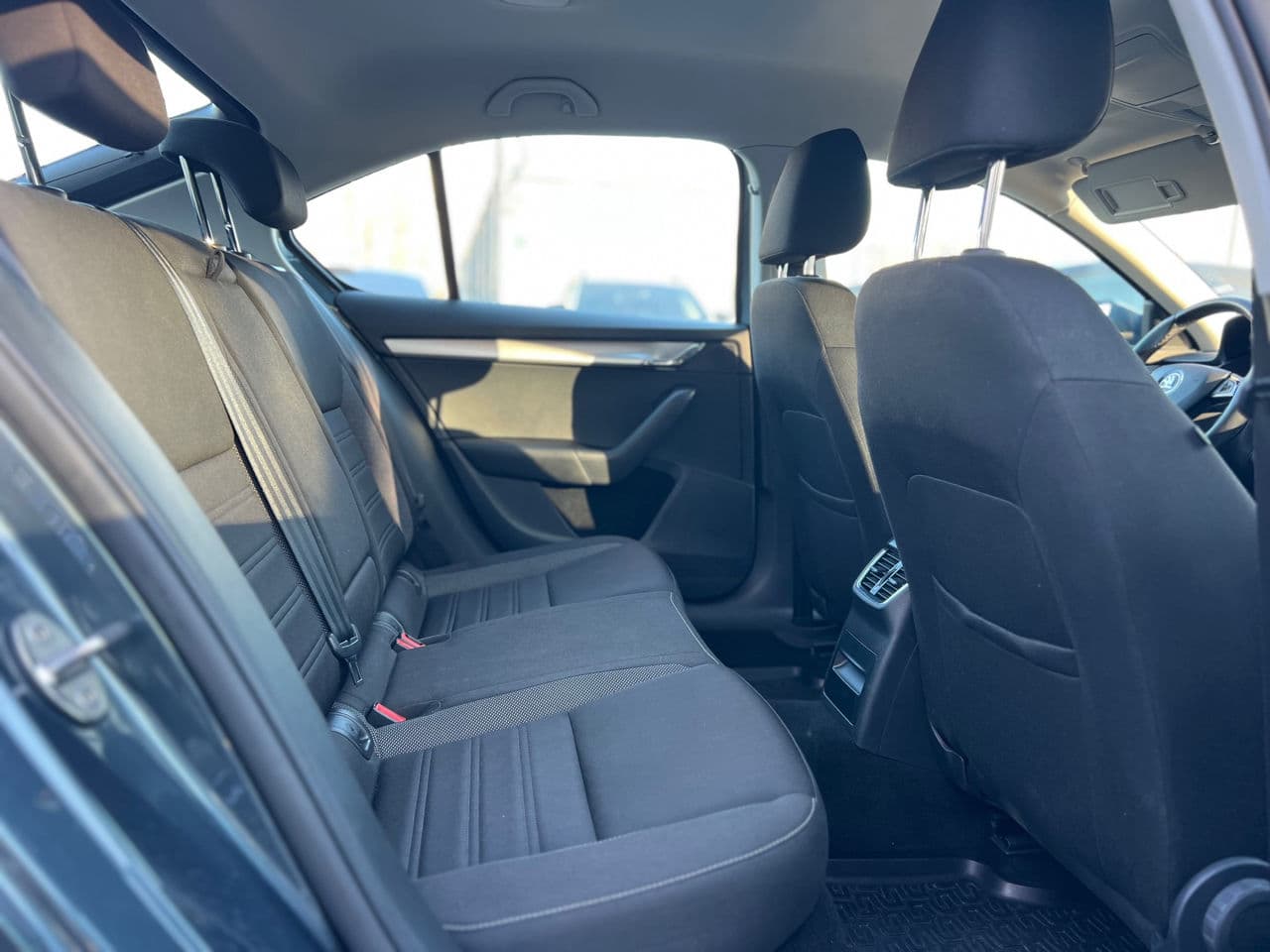 2019 Skoda Octavia — Miniatură 15