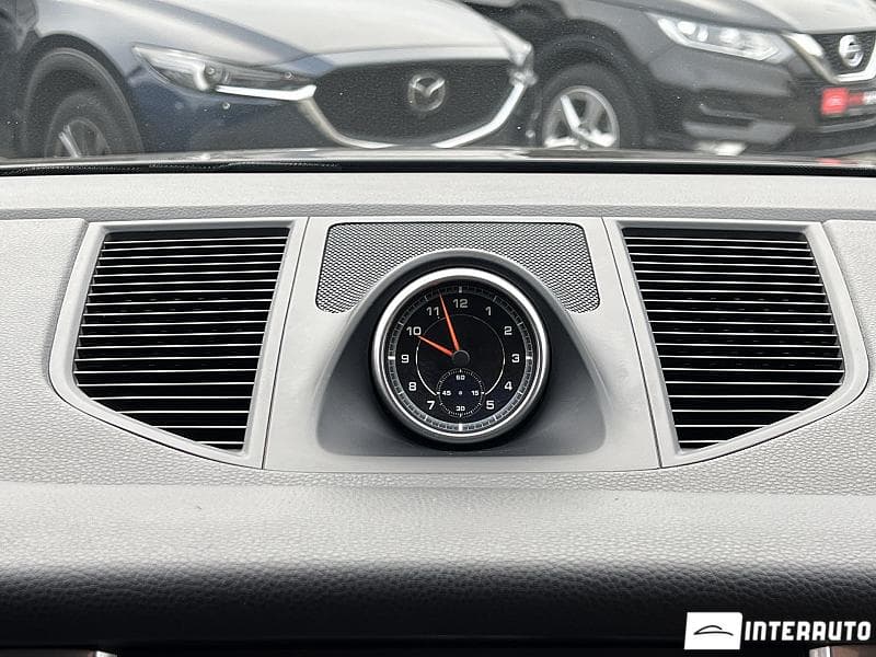 2017 Porsche Macan — Miniatură 9