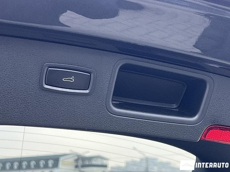 2017 Porsche Macan — Miniatură 22