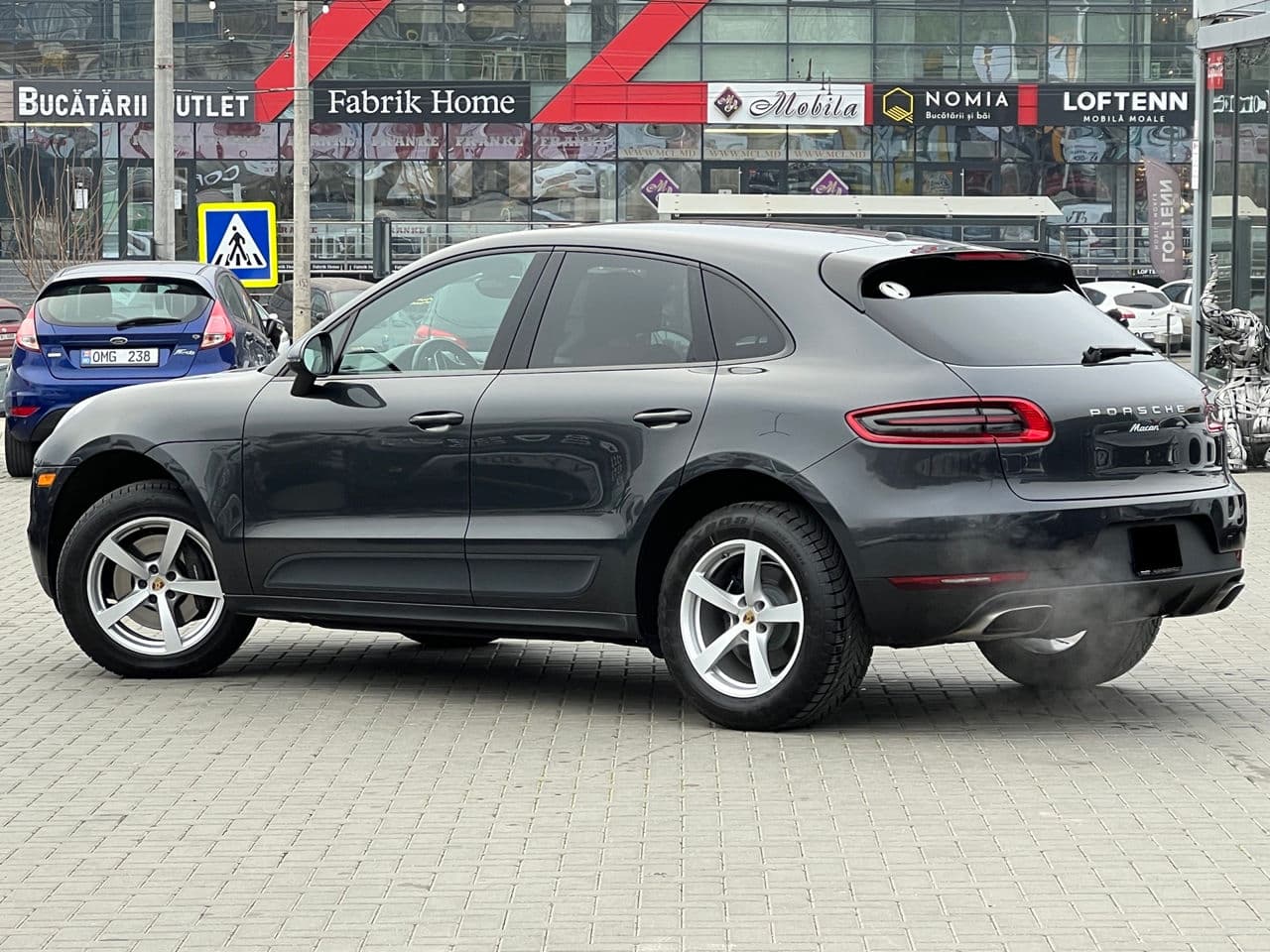 2017 Porsche Macan — Miniatură 4