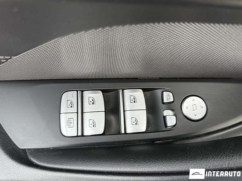 2019 BMW 840i — Miniatură 22