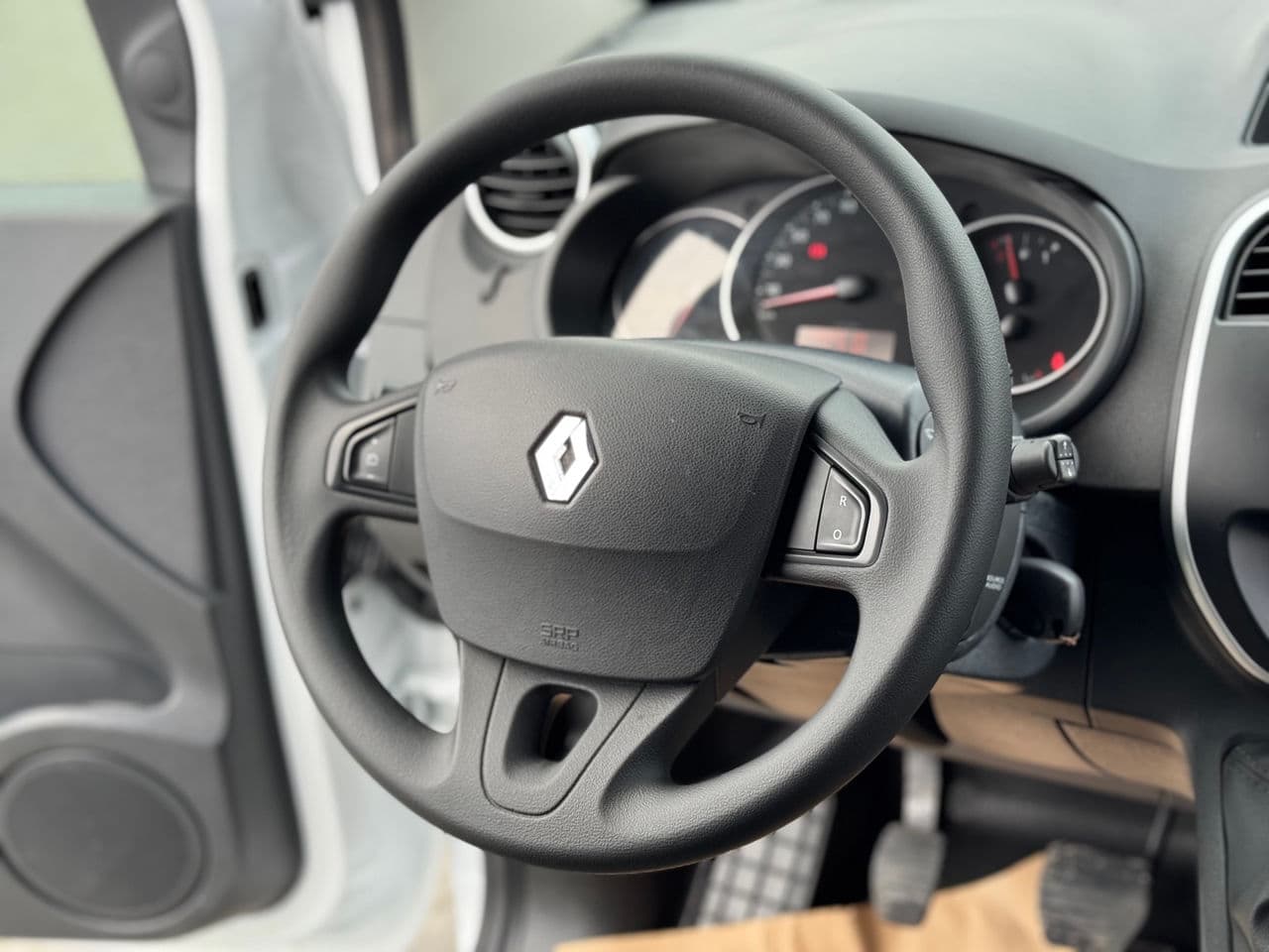 2020 Renault Kangoo — Miniatură 7