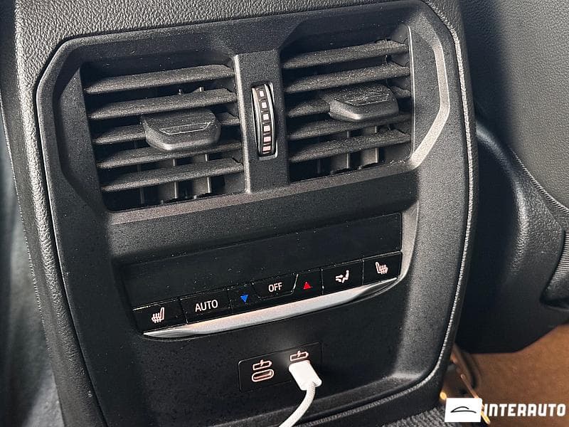 2021 BMW M440i — Miniatură 15