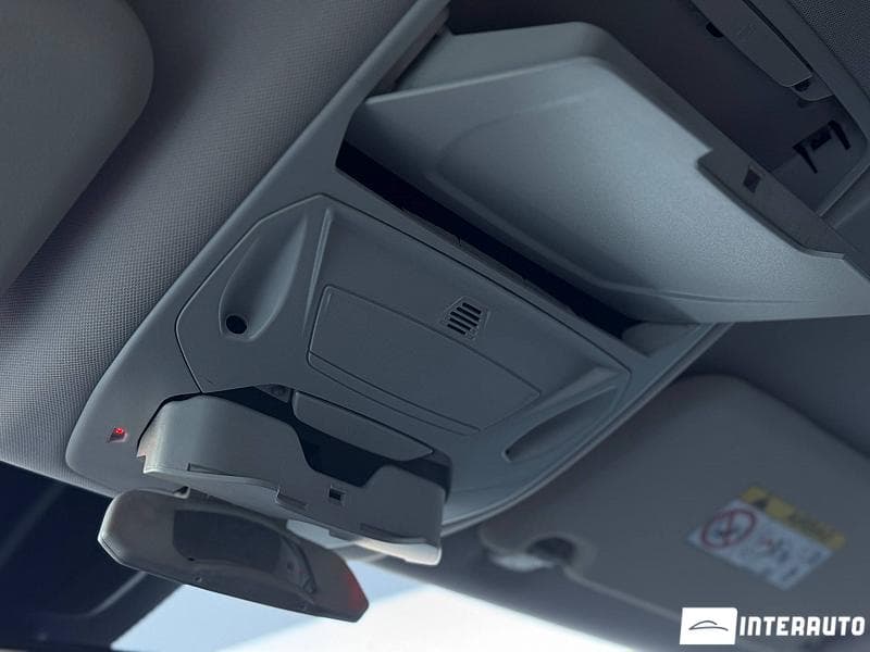 Ford C-MAX 2016 — Миниатюра 18