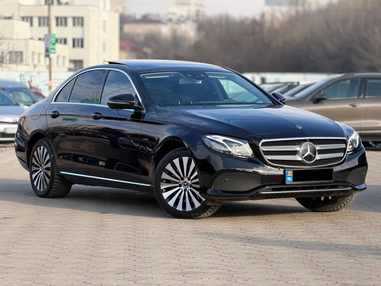 Mercedes E 350e 2018 — Миниатюра 4