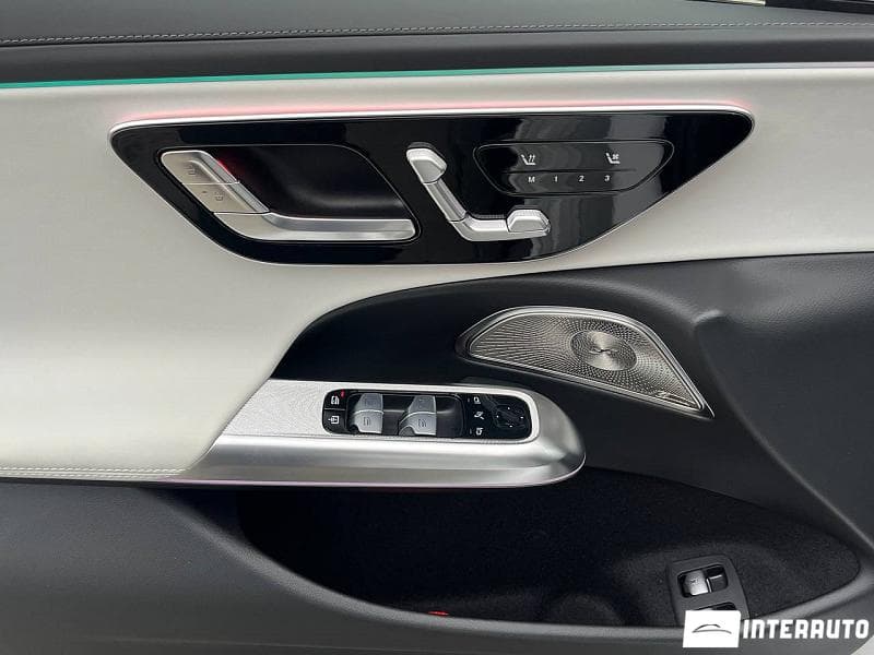 2025 Mercedes E 53 AMG — Miniatură 5