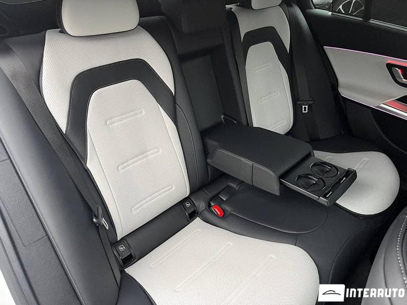 2025 Mercedes E 53 AMG — Miniatură 26