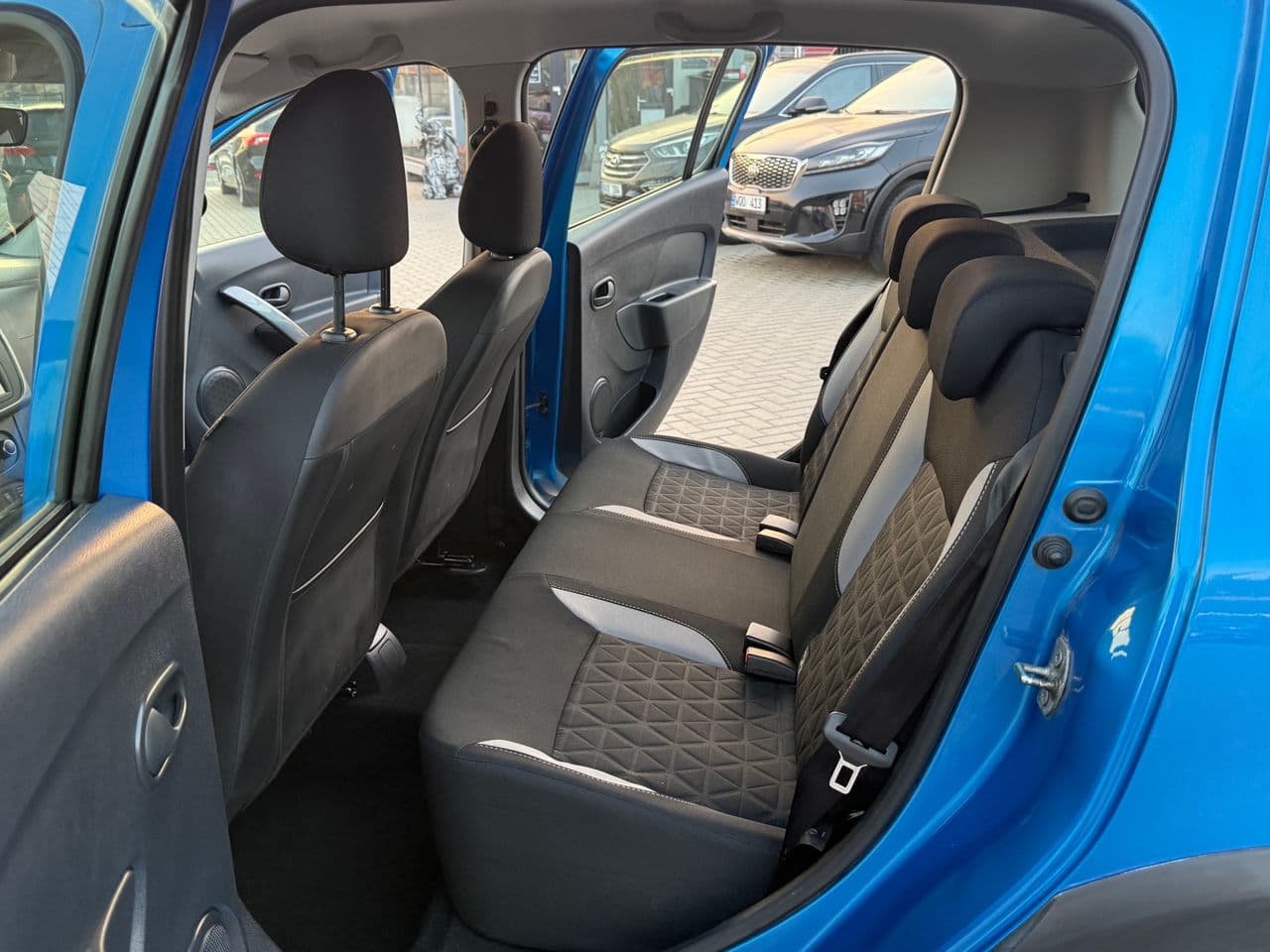 Dacia Sandero Stepway 2016 — Миниатюра 13