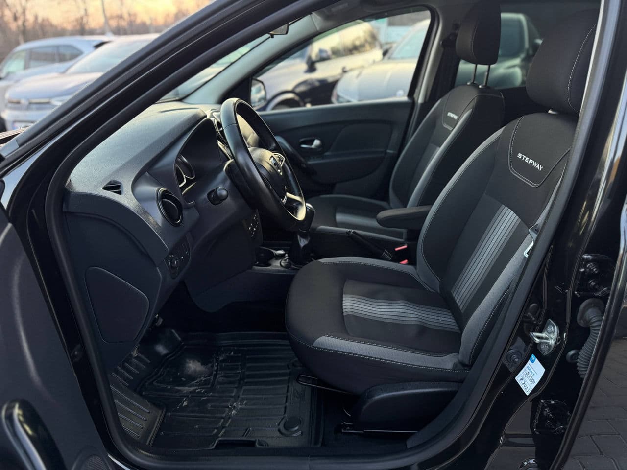 2018 Dacia Sandero Stepway — Miniatură 5