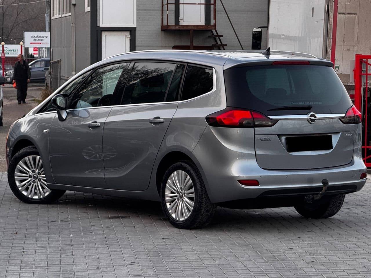 2013 Opel Zafira — Miniatură 2