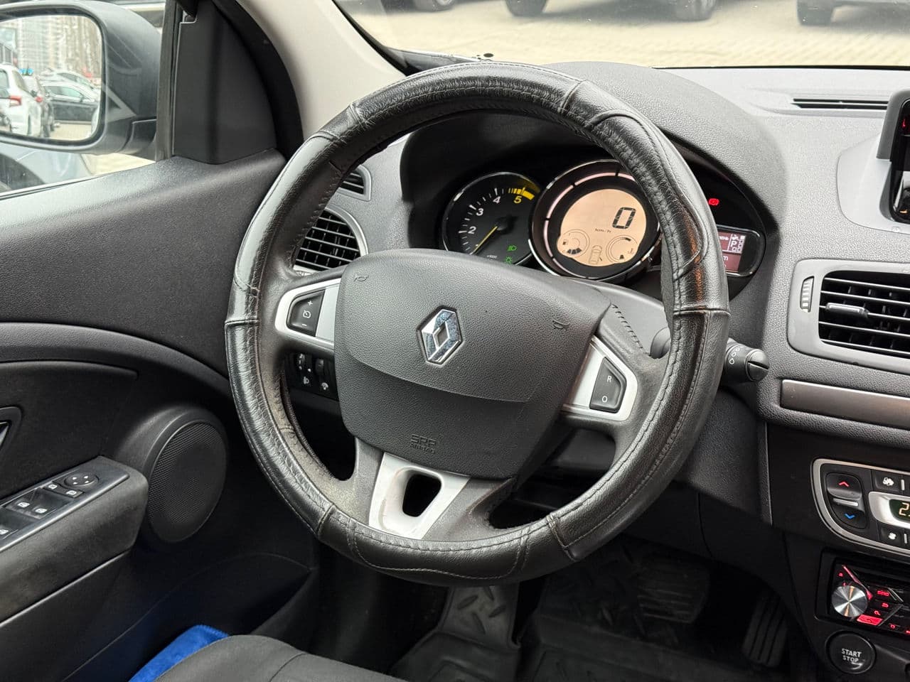 Renault Megane 2014 — Миниатюра 8