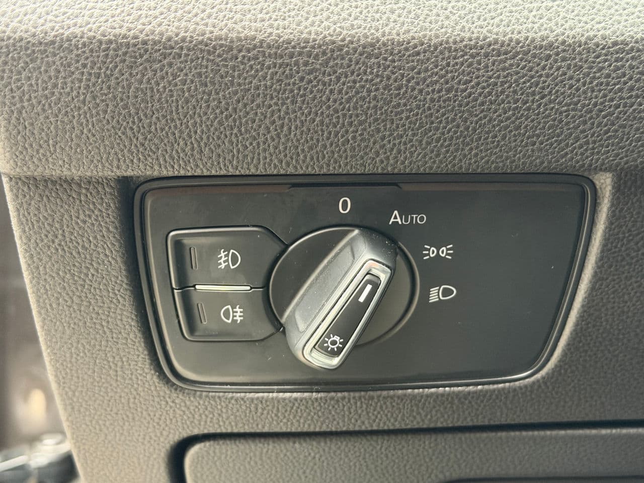 2018 Volkswagen Passat — Miniatură 10