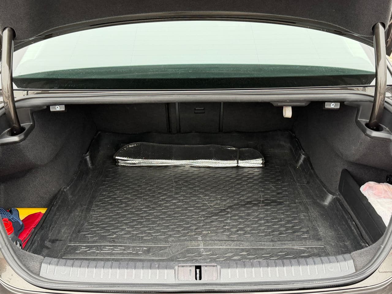 2018 Volkswagen Passat — Miniatură 20