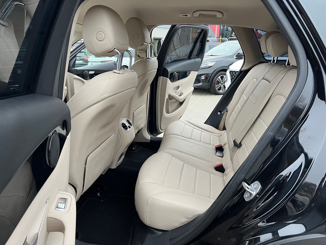 2016 Mercedes GLC 350e — Miniatură 12