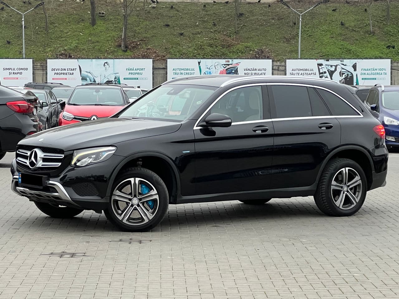 2016 Mercedes GLC 350e — Miniatură 2