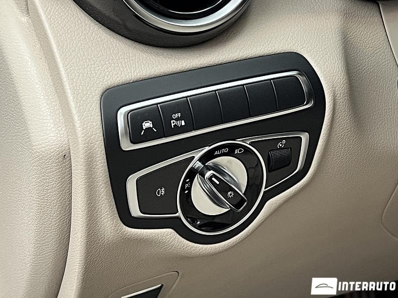 2016 Mercedes GLC 350e — Miniatură 17